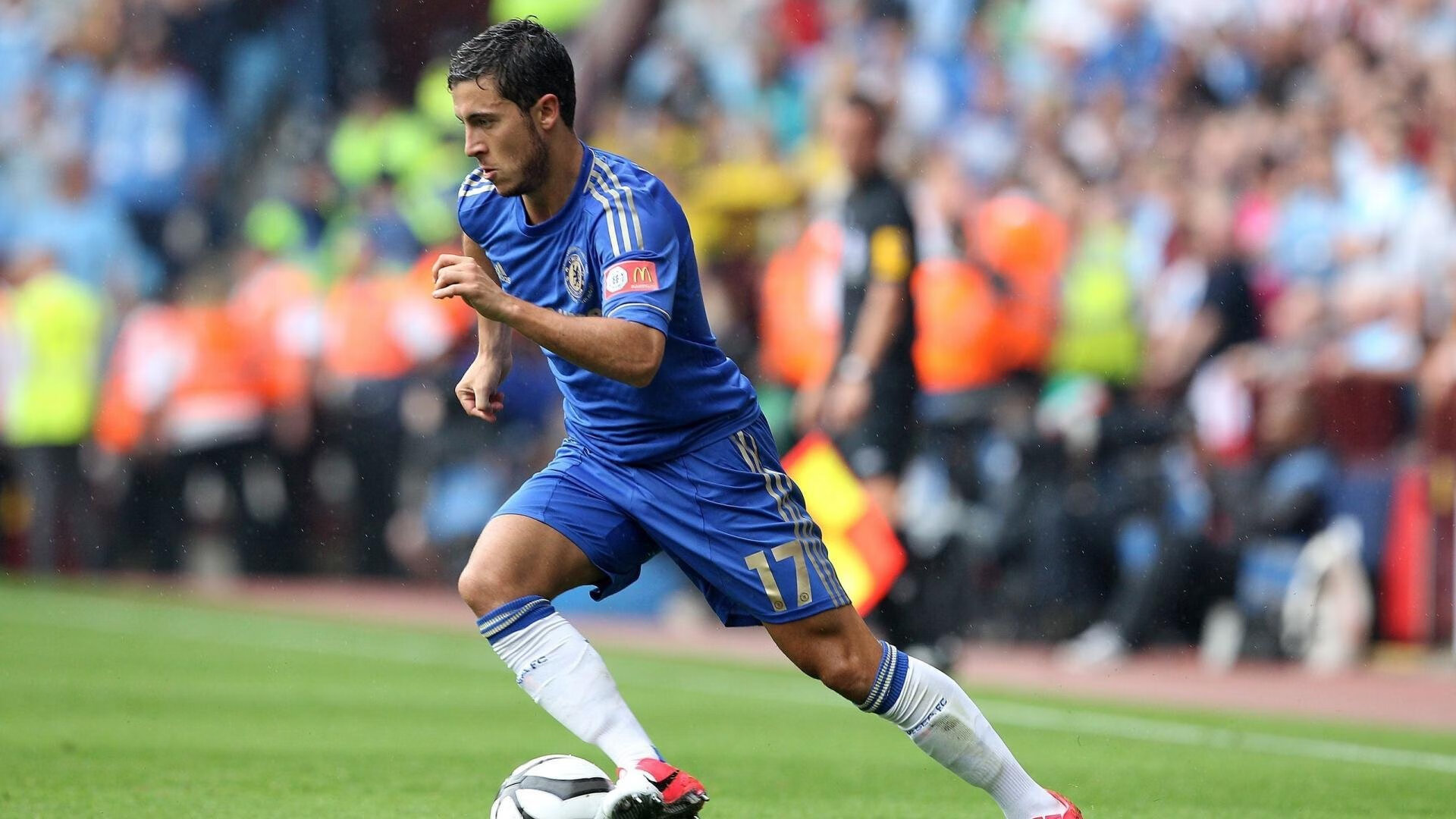 公牛前场篮板提升有效控制比赛节奏，公牛队首发控卫